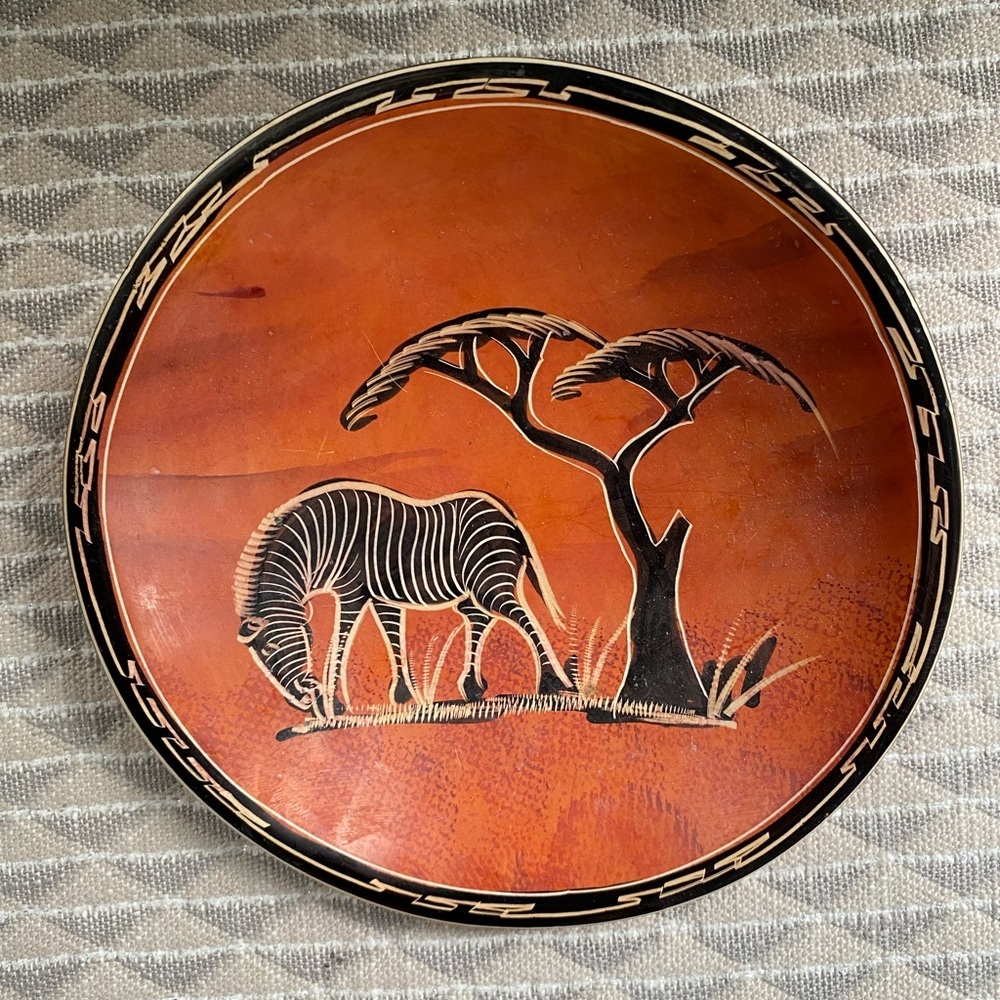 🦓 Handmade Bowl Soapstone Dish with Zebra Design from Kenya